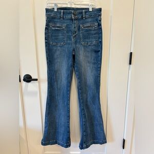 NWOT AE super high rise flare jeans with unique pockets